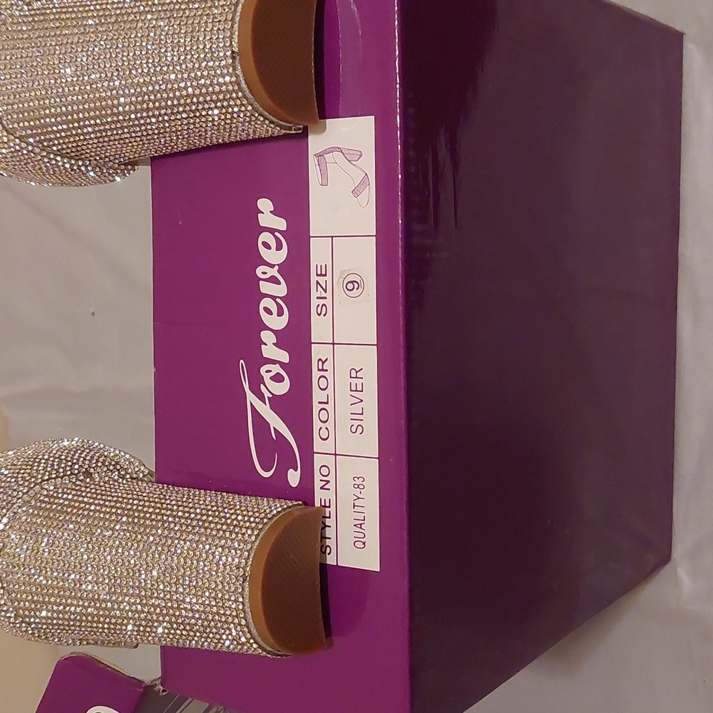 Shoes - Picture 3 of 3